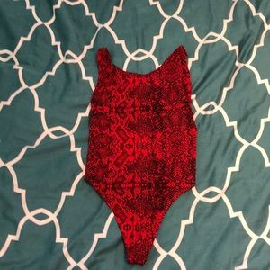 TNA ARITZIA Snakeskin Bodysuit XXS Red